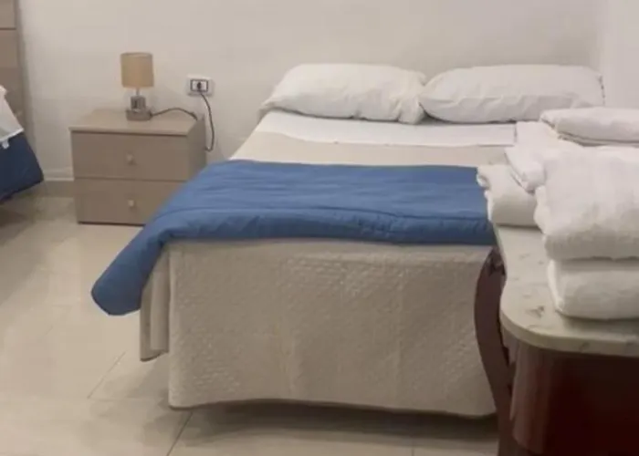 Beb Chiaia Room