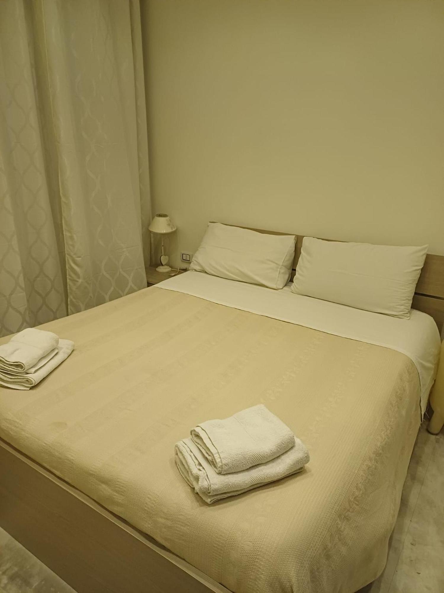 Bed & Breakfast Beb Chiaia *